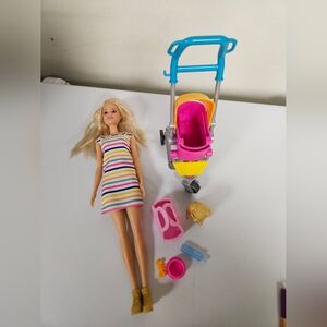 Barbie Stroll & Play Pups Play Set | Blonde Doll